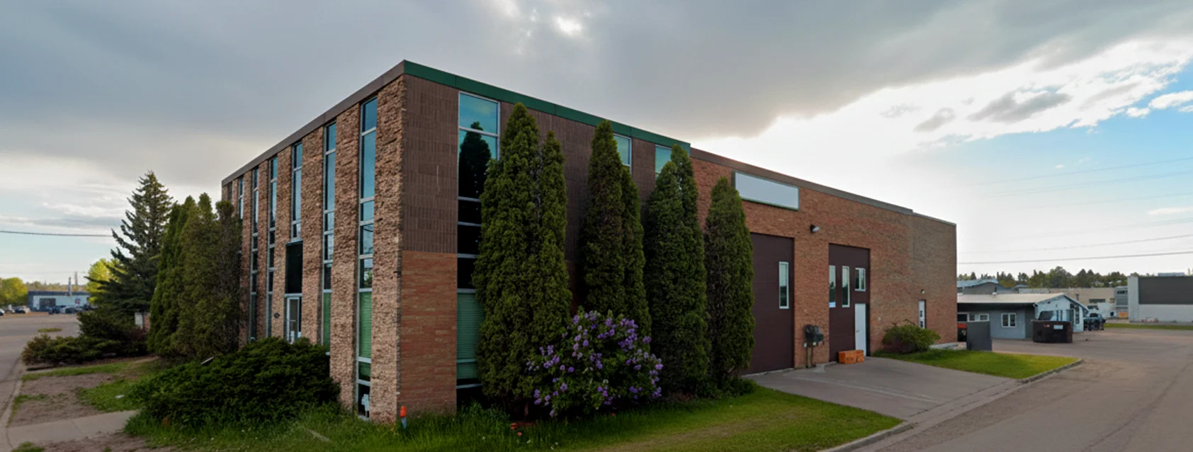 Exterior view of Masjid Bilal Da'wa Center Calgary building